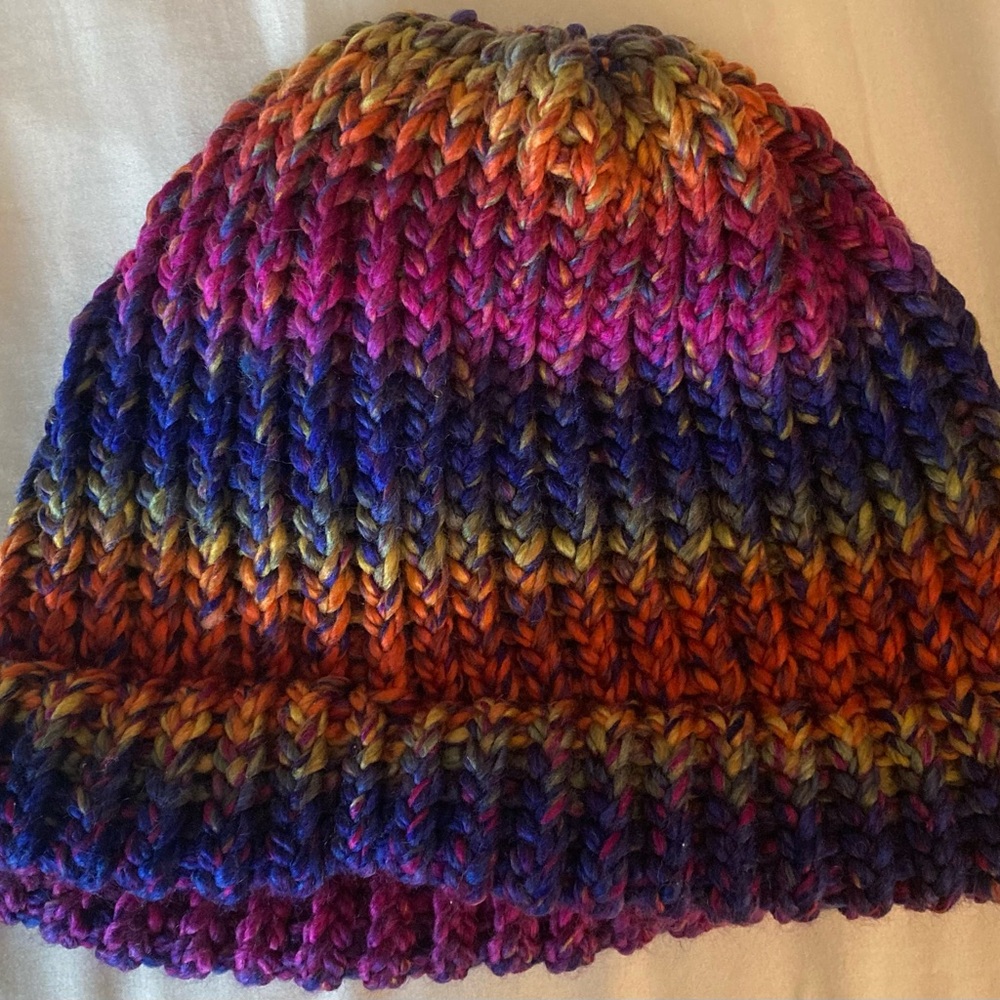 Handmade multicolor knit beanie hat for adults for winter - Picture 4 of 8